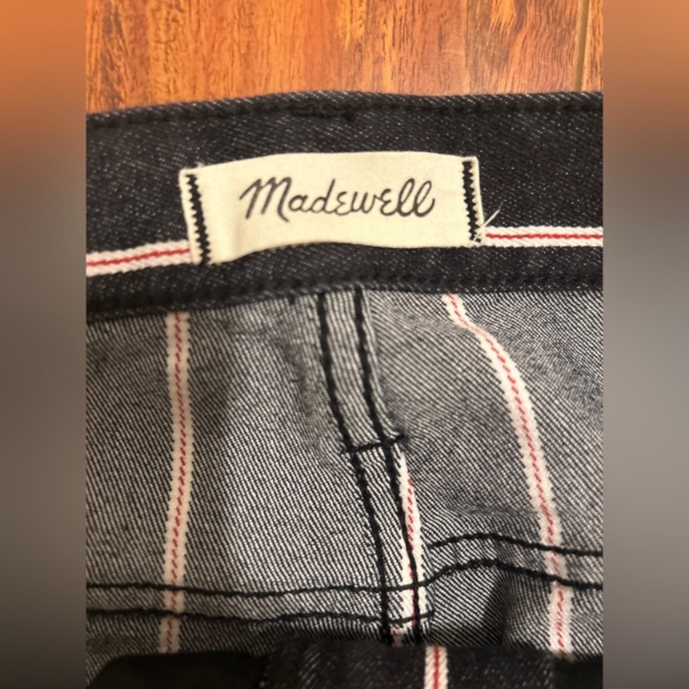 Madewell Cali Demi-Boot Jeans in Elsie Stripe high
rise black denim flare Sz 29 - Picture 11 of 15